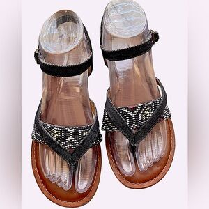 Tom’s sandal ankle straps, jean material w/woven straps subtle pops of color